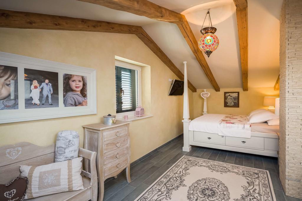Villa Stonegate Estate - Bonus, Dvije Vile Jedna Cijena! Opatija Dış mekan fotoğraf